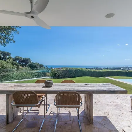 Alegria Villa