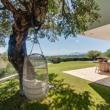 Villa Alegria *